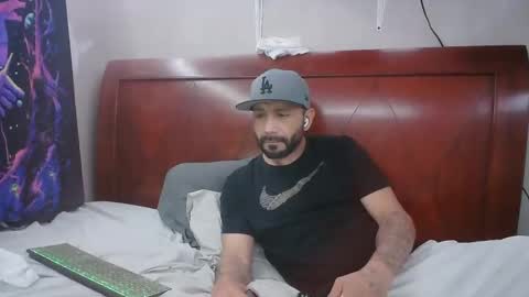 Snapshot of faded805 chatting on 16, 12, 2024 Mark online show from 16, 12, 2024