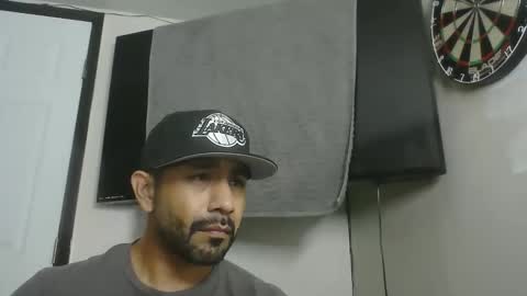 Snapshot of faded805 chatting on 11, 11, 2025 Mark online show from 11, 11, 2025