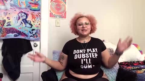 FaeBae online show from 28, 9, 2025