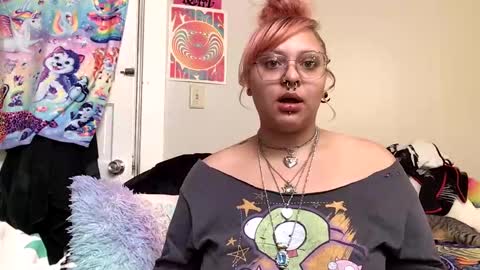 FaeBae online show from 4, 10, 2025