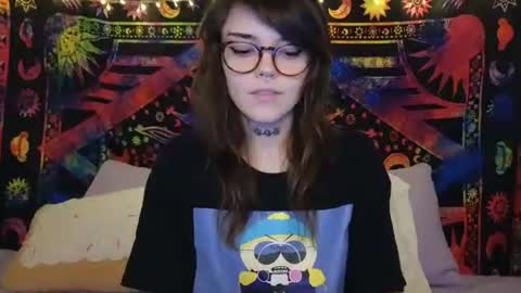 Snapshot of faerienugs chatting on 28, 2, 2026 Faerie 3 online show from 28, 2, 2026