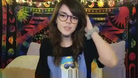 Snapshot of faerienugs chatting on 6, 3, 2026 Faerie 3 online show from 6, 3, 2026