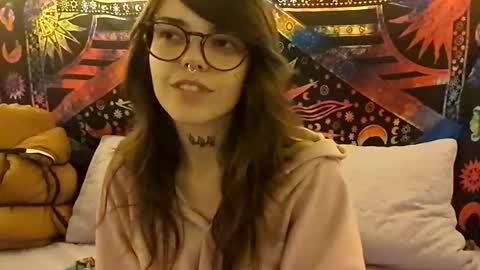 Snapshot of faerienugs chatting on 22, 3, 2026 Faerie 3 online show from 22, 3, 2026