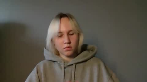 Snapshot of fairyfeller_ chatting on 20, 10, 2025 fairyfeller_ online show from 20, 10, 2025