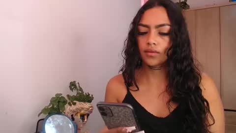 Snapshot of fairylatin chatting on 3, 12, 2024 fairylatin online show from 3, 12, 2024