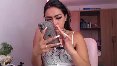 Snapshot of fairylatin chatting on 15, 12, 2024 fairylatin online show from 15, 12, 2024