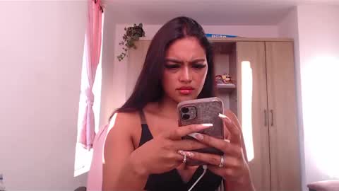 Snapshot of fairylatin chatting on 20, 12, 2024 fairylatin online show from 20, 12, 2024