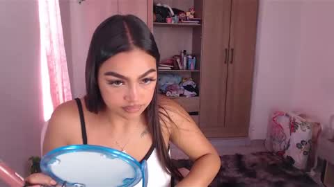 Snapshot of fairylatin chatting on 20, 1, 2025 fairylatin online show from 20, 1, 2025