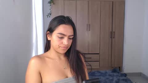 Snapshot of fairylatin chatting on 18, 2, 2025 fairylatin online show from 18, 2, 2025