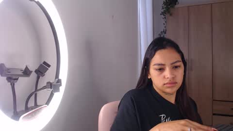 Snapshot of fairylatin chatting on 22, 2, 2025 fairylatin online show from 22, 2, 2025