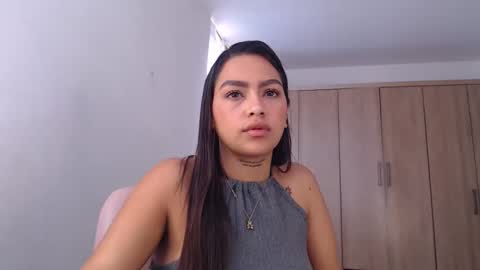 Snapshot of fairylatin chatting on 23, 2, 2025 fairylatin online show from 23, 2, 2025