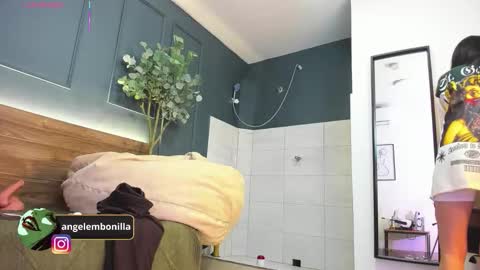 Megan    630  1330 -5 online show from 28, 3, 2026