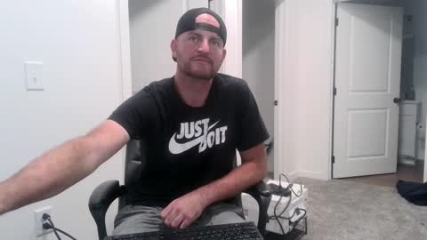 Daddy online show from 8, 10, 2025