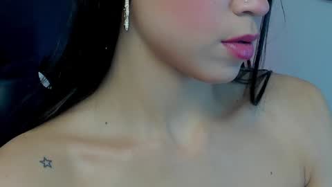 Snapshot of faloonroussel chatting on 6, 1, 2025 Faloon online show from 6, 1, 2025