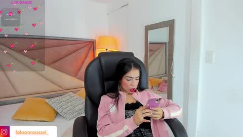 Snapshot of faloonroussel chatting on 4, 3, 2025 Faloon online show from 4, 3, 2025