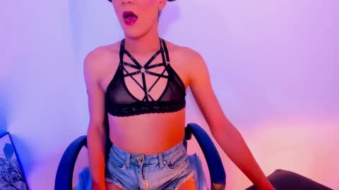 Snapshot of fanasy_andreadollx chatting on 15, 2, 2025 Andrea online show from 15, 2, 2025