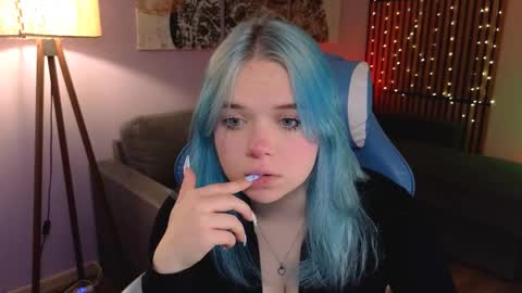 Bella online show from 15, 10, 2025