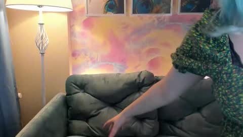 Bella online show from 18, 12, 2025