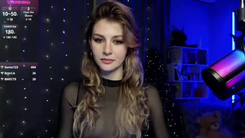 Snapshot of fancymeee chatting on 16, 12, 2024 fancymeee online show from 16, 12, 2024
