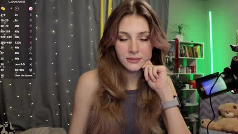Snapshot of fancymeee chatting on 18, 1, 2025 fancymeee online show from 18, 1, 2025