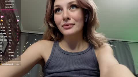 Snapshot of fancymeee chatting on 18, 1, 2025 fancymeee online show from 18, 1, 2025