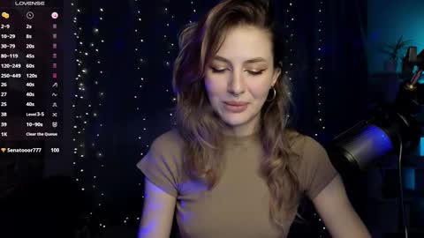 Snapshot of fancymeee chatting on 11, 2, 2025 fancymeee online show from 11, 2, 2025