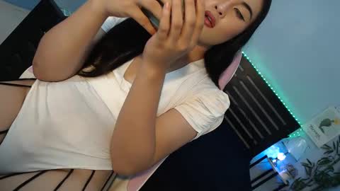 Snapshot of fantasticcock69_daniella chatting on 25, 2, 2025 DANIELLA - DONT FORGET TO GIVE ME A THUMBSU UP online show from 25, 2, 2025