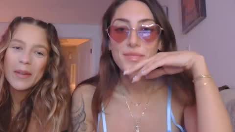 fantasy4uxxx online show from 13, 10, 2025