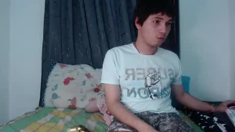 Snapshot of fantasyandsdreams chatting on 27, 5, 2026 fantasyandsdreams online show from 27, 5, 2026