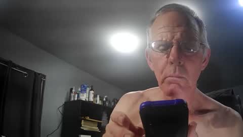 Snapshot of fantasyresort chatting on 22, 4, 2026 fantasyresort online show from 22, 4, 2026
