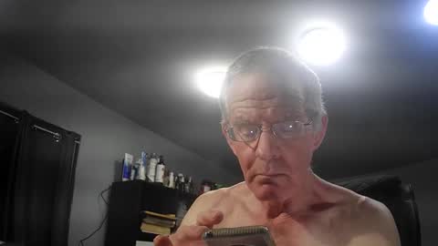 Snapshot of fantasyresort chatting on 3, 5, 2026 fantasyresort online show from 3, 5, 2026