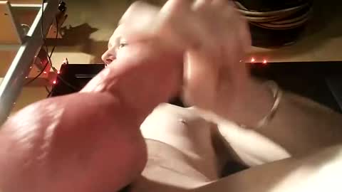 Snapshot of fastbike chatting on 11, 3, 2025 Fastbike online show from 11, 3, 2025