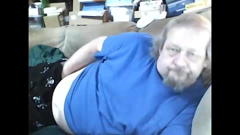 Snapshot of fasteddysex chatting on 13, 10, 2025 HoneyCumJuice4U online show from 13, 10, 2025