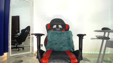 Snapshot of favel_gomez7 chatting on 2, 12, 2024 Favel Gomez online show from 2, 12, 2024