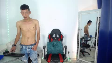 Snapshot of favel_gomez7 chatting on 26, 12, 2024 Favel Gomez online show from 26, 12, 2024