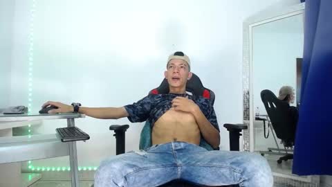 Snapshot of favel_gomez7 chatting on 28, 12, 2024 Favel Gomez online show from 28, 12, 2024