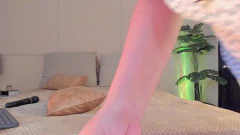 welcome to my world  online show from 25, 9, 2025