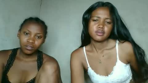 fayence09 online show from 30, 11, 2025