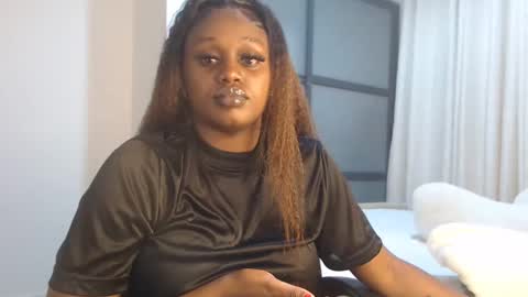 Snapshot of fayzah24 chatting on 14, 12, 2024 PRETTY online show from 14, 12, 2024