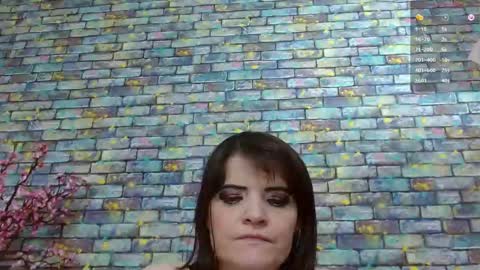 Snapshot of feelsgoodwoman chatting on 22, 12, 2024 Laura online show from 22, 12, 2024