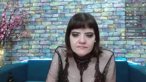 Snapshot of feelsgoodwoman chatting on 2, 1, 2025 Laura online show from 2, 1, 2025