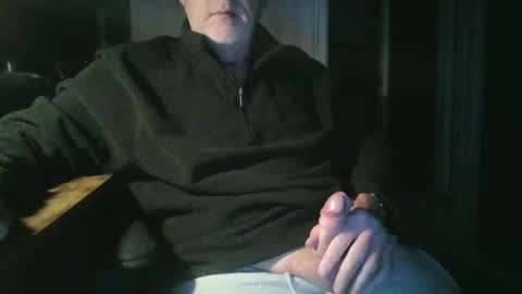 Snapshot of feet_fan69 chatting on 5, 12, 2024 John Buck online show from 5, 12, 2024