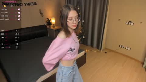 Snapshot of feliceallston chatting on 25, 12, 2024 Doris online show from 25, 12, 2024