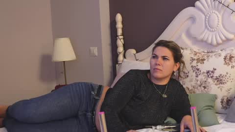 FeliciaKrige online show from 8, 1, 2025