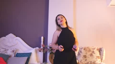 FeliciaKrige online show from 4, 3, 2025