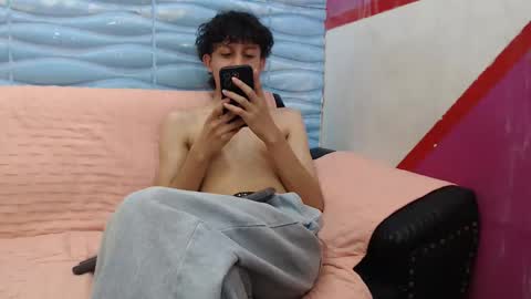 Snapshot of felipe_browns chatting on 4, 12, 2024 Felipe Browns online show from 4, 12, 2024