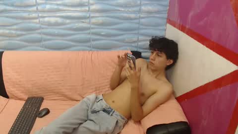 Snapshot of felipe_browns chatting on 9, 12, 2024 Felipe Browns online show from 9, 12, 2024