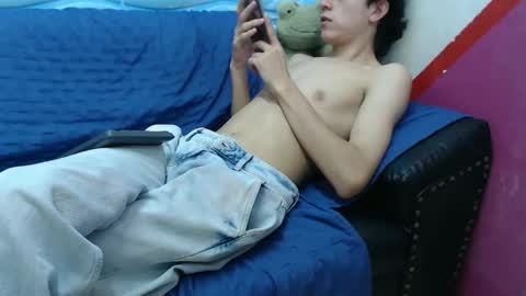 Snapshot of felipe_browns chatting on 9, 1, 2025 Felipe Browns online show from 9, 1, 2025