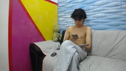 Snapshot of felipe_browns chatting on 30, 1, 2025 Felipe Browns online show from 30, 1, 2025