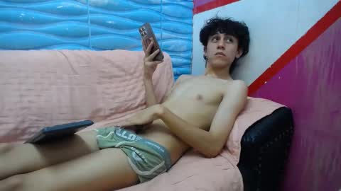 Snapshot of felipe_browns chatting on 10, 2, 2025 Felipe Browns online show from 10, 2, 2025
